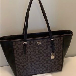 COACH Black Turnlock Tote
